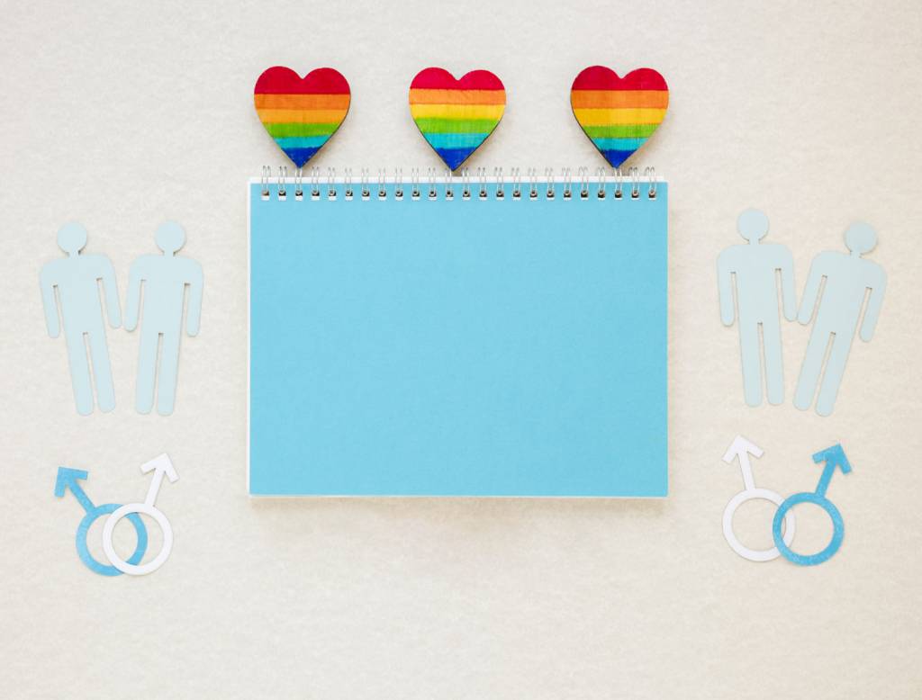 rainbow-hearts-with-gay-couples-icons-notepad